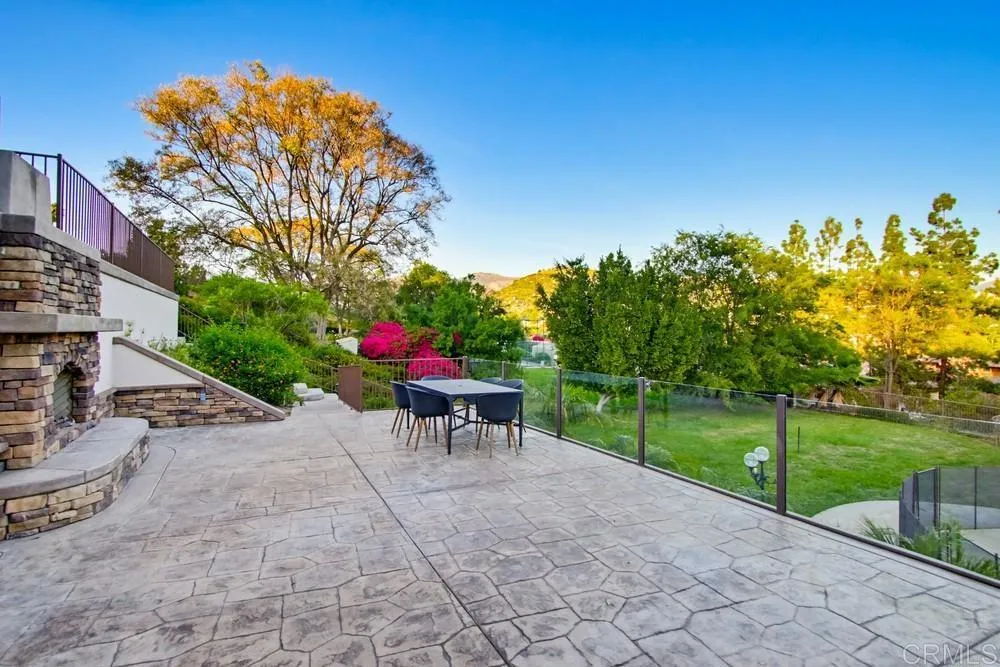 https://cdn.realtyfeed.com/cdn/127/306670765/8e572d6c35943efe1c23cdb90a20b02f.webp
