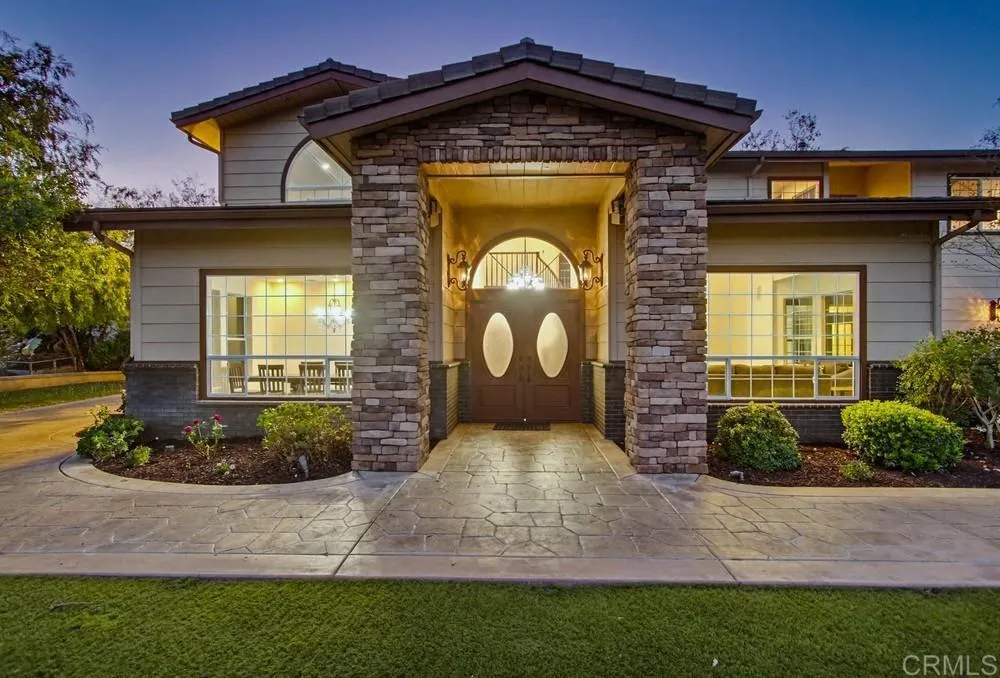https://cdn.realtyfeed.com/cdn/127/306670765/ce7d309583a289213545a3fd3230d6cc.webp