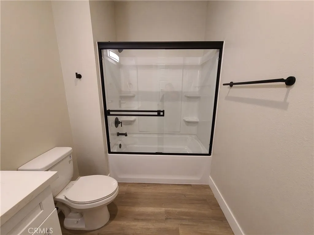 8412 Burnet Avenue, North Hills, CA, 91343