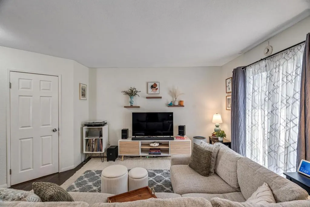 Photo #13: PTP2602120 Listing: Photo #13