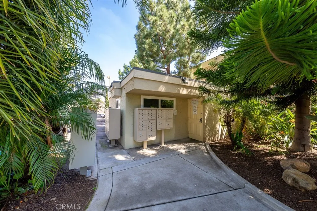 https://cdn.realtyfeed.com/cdn/127/306670814/505214d4ebf0f9762399cc00517e77f4.webp