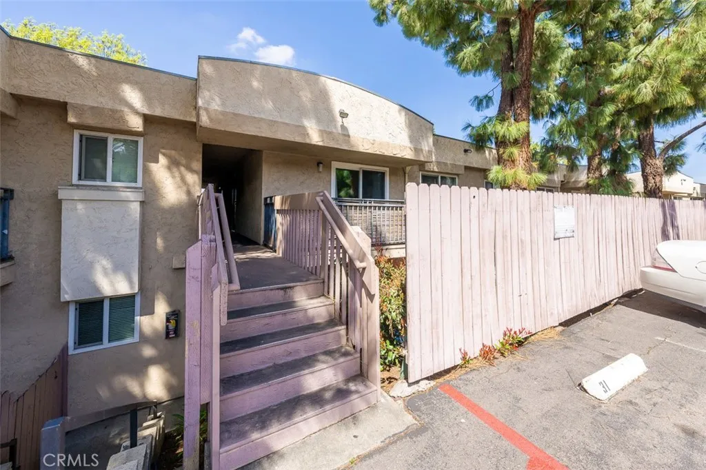 https://cdn.realtyfeed.com/cdn/127/306670814/bfb30d57a52ade8ae9b9cf98256903f4.webp