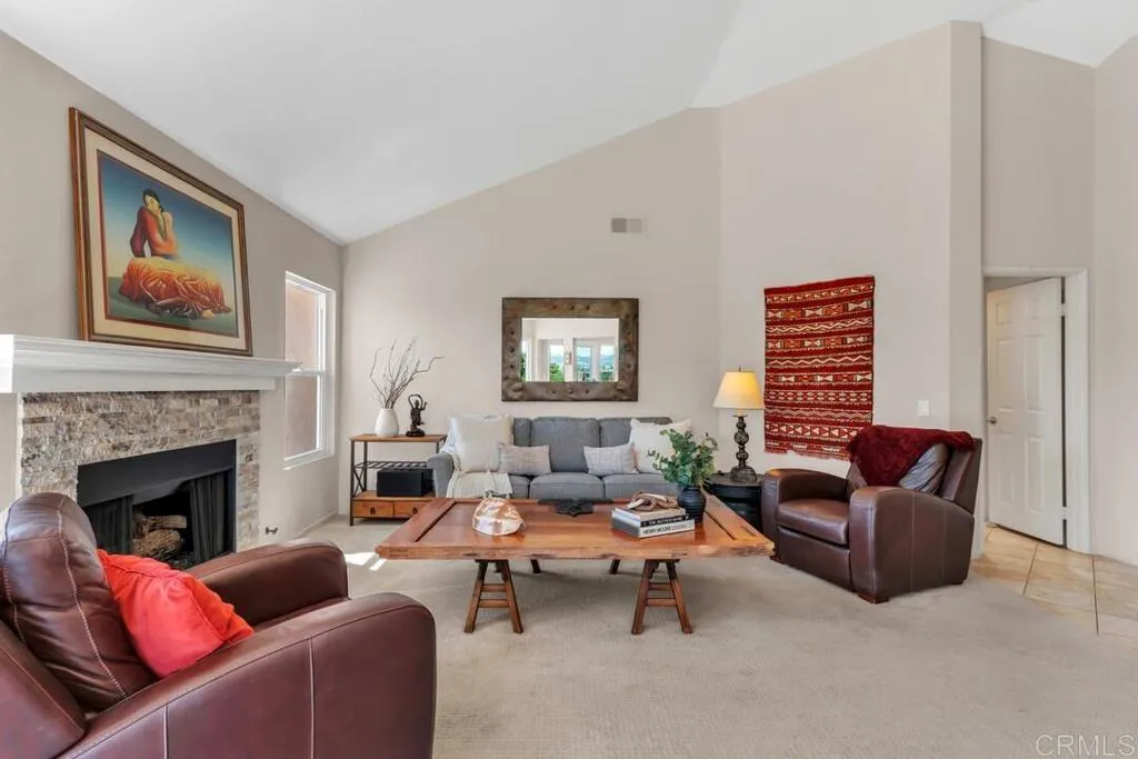 https://cdn.realtyfeed.com/cdn/127/306670878/0fe67b1e55316500e3c556271dfc236c.webp