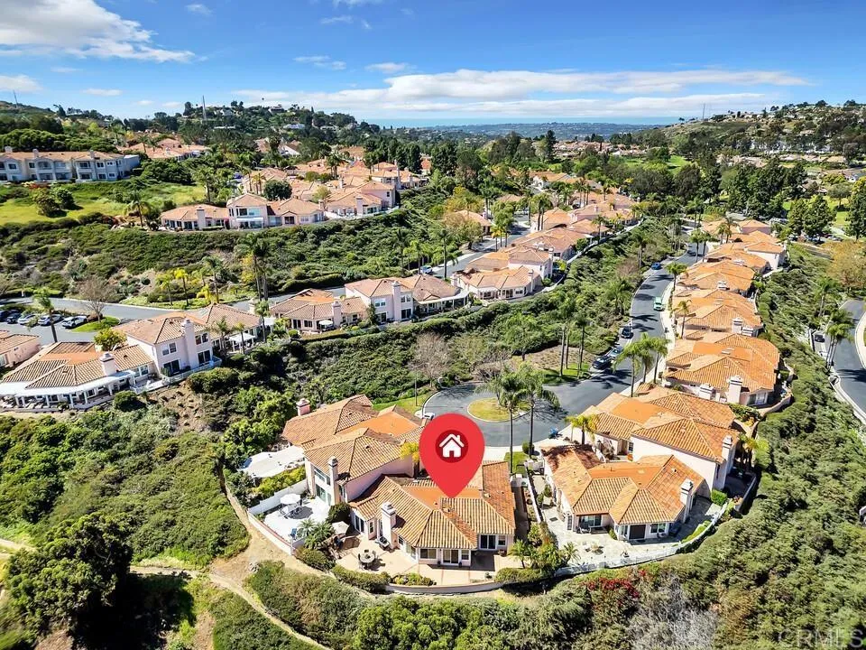 https://cdn.realtyfeed.com/cdn/127/306670878/ccdd16f148a21f0669379f9129a7b6e5.webp