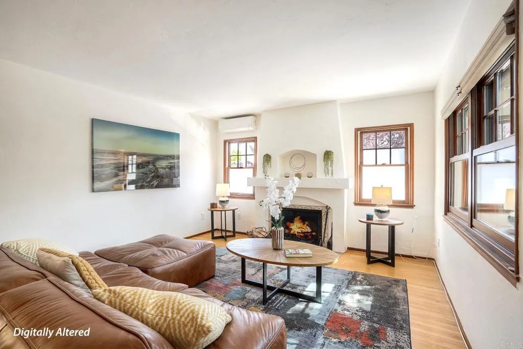 https://cdn.realtyfeed.com/cdn/127/306670925/5b213decdeaeb11c53108201dfcbba8a.webp