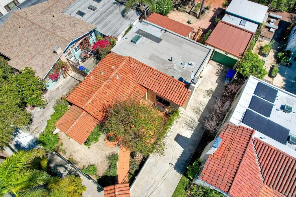 https://cdn.realtyfeed.com/cdn/127/306670925/5fe15642f5bfa6983a131a7e0eb19020.webp
