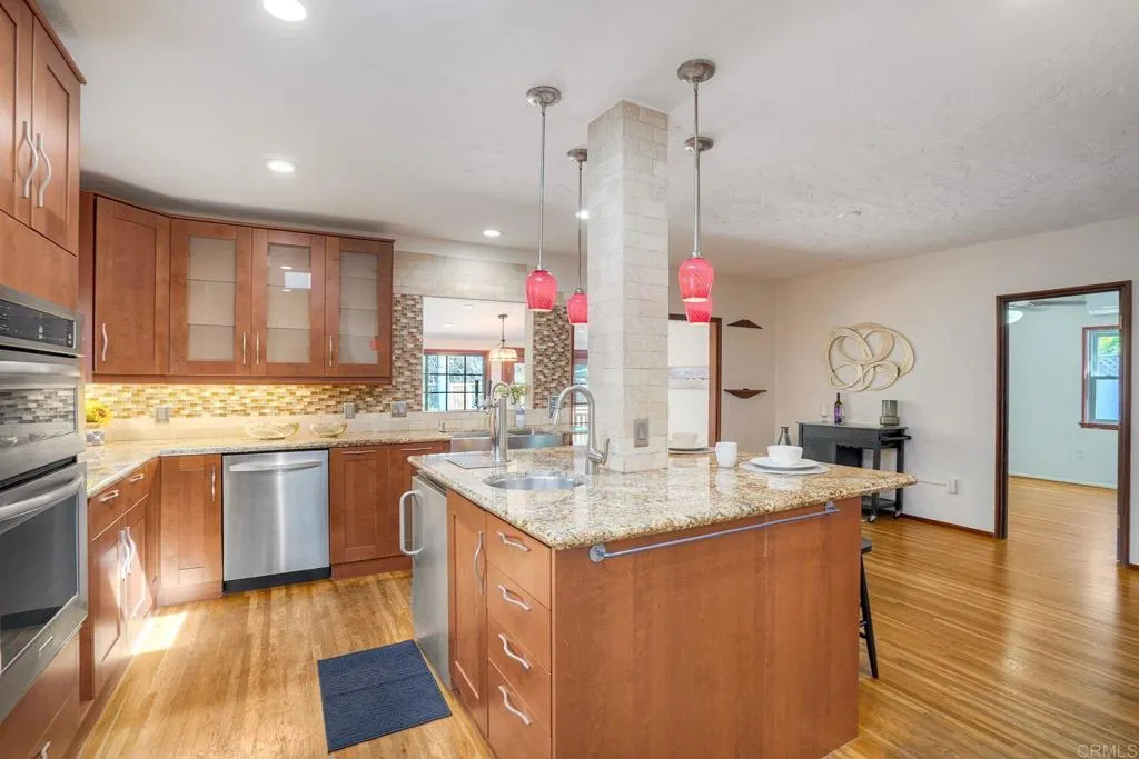 https://cdn.realtyfeed.com/cdn/127/306670925/d9a63a632282093c71804cdea3b19daf.webp