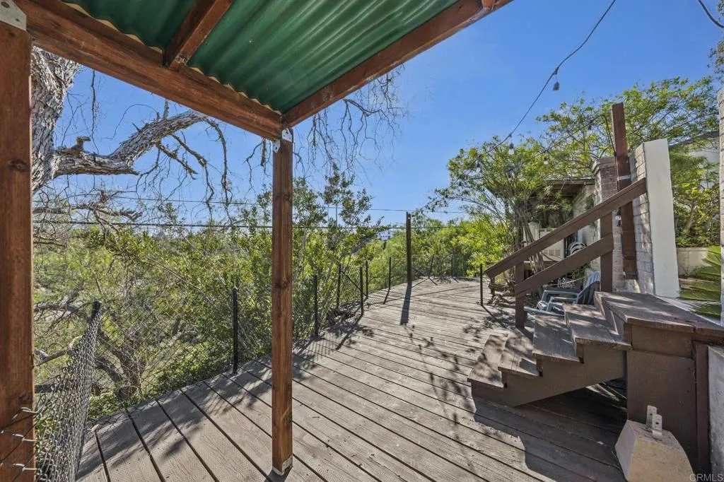 https://cdn.realtyfeed.com/cdn/127/306670987/125057d7c00fffb5ce3d9d990b71dba6.webp