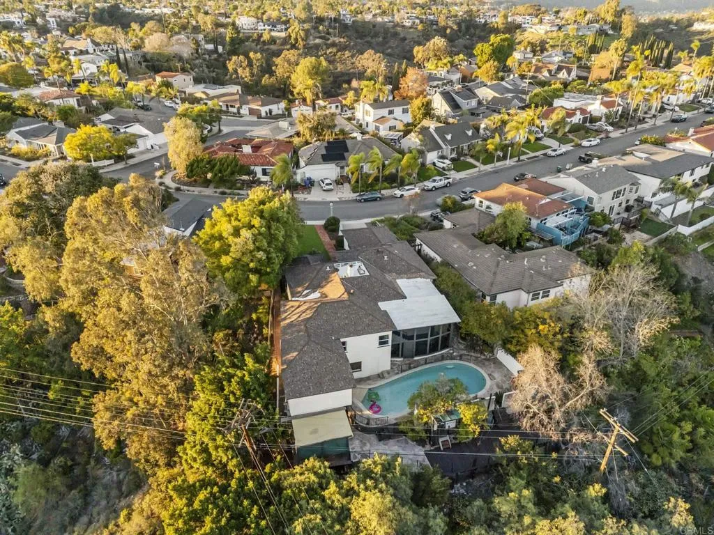 https://cdn.realtyfeed.com/cdn/127/306670987/182d9455de144e45edc015c101e84137.webp