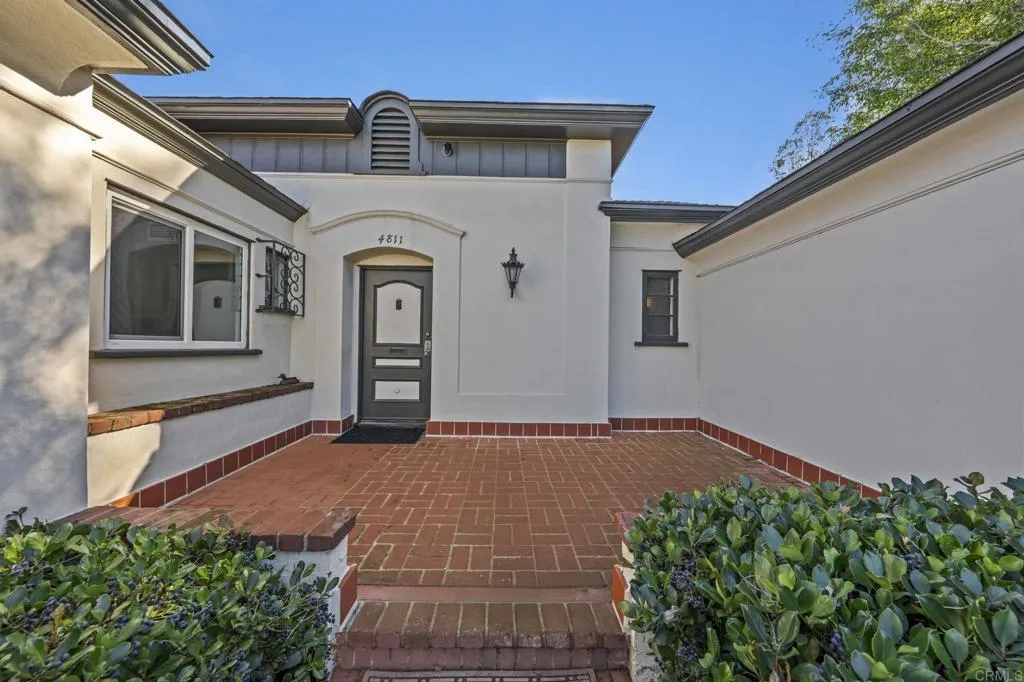 https://cdn.realtyfeed.com/cdn/127/306670987/684017bead80a27ce85d0bd25d371926.webp