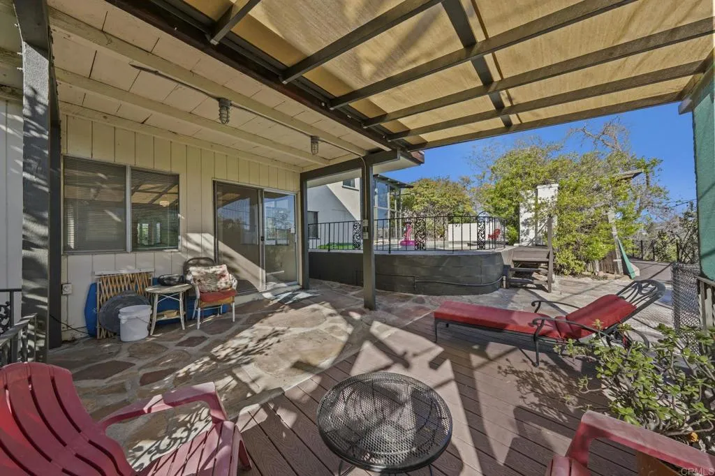 https://cdn.realtyfeed.com/cdn/127/306670987/717bd56e43354ed250ac04fa42326db8.webp