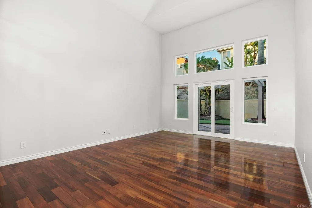 https://cdn.realtyfeed.com/cdn/127/306671004/0da6c07e3373542fbb13525dd7355cd2.webp