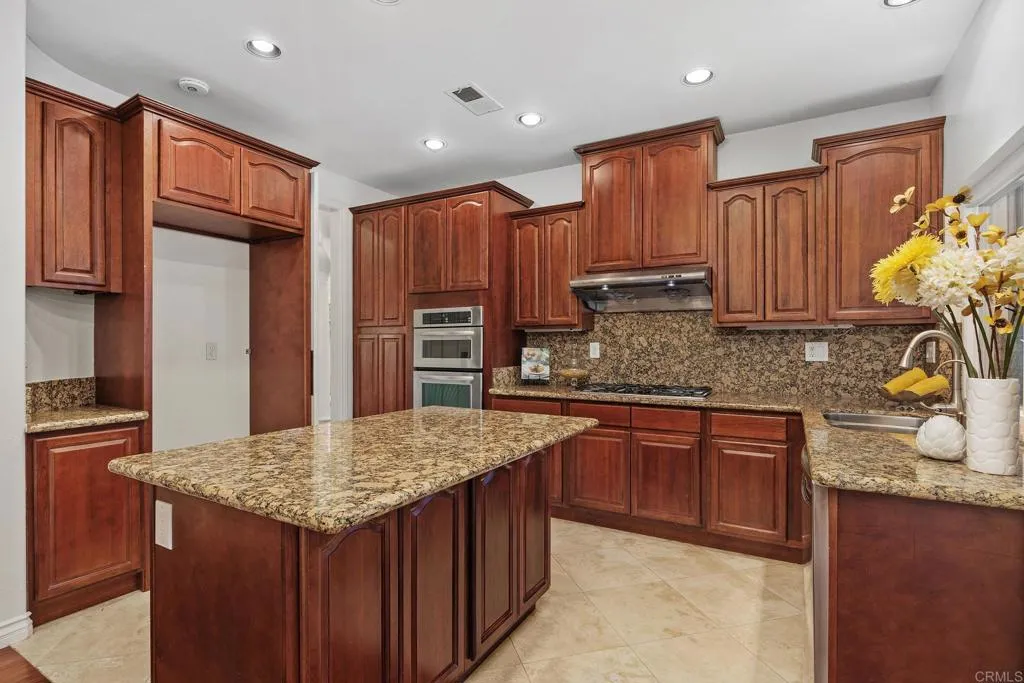 https://cdn.realtyfeed.com/cdn/127/306671004/2403ef77960d4db74ca27918f51b4360.webp