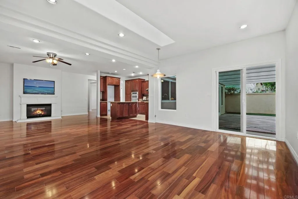 https://cdn.realtyfeed.com/cdn/127/306671004/4ac24915c5369fada6b9f3e807ce9705.webp