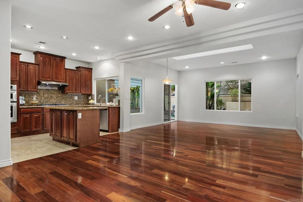 https://cdn.realtyfeed.com/cdn/127/306671004/66c001b74bfd865be4dabae11e7c649d.webp