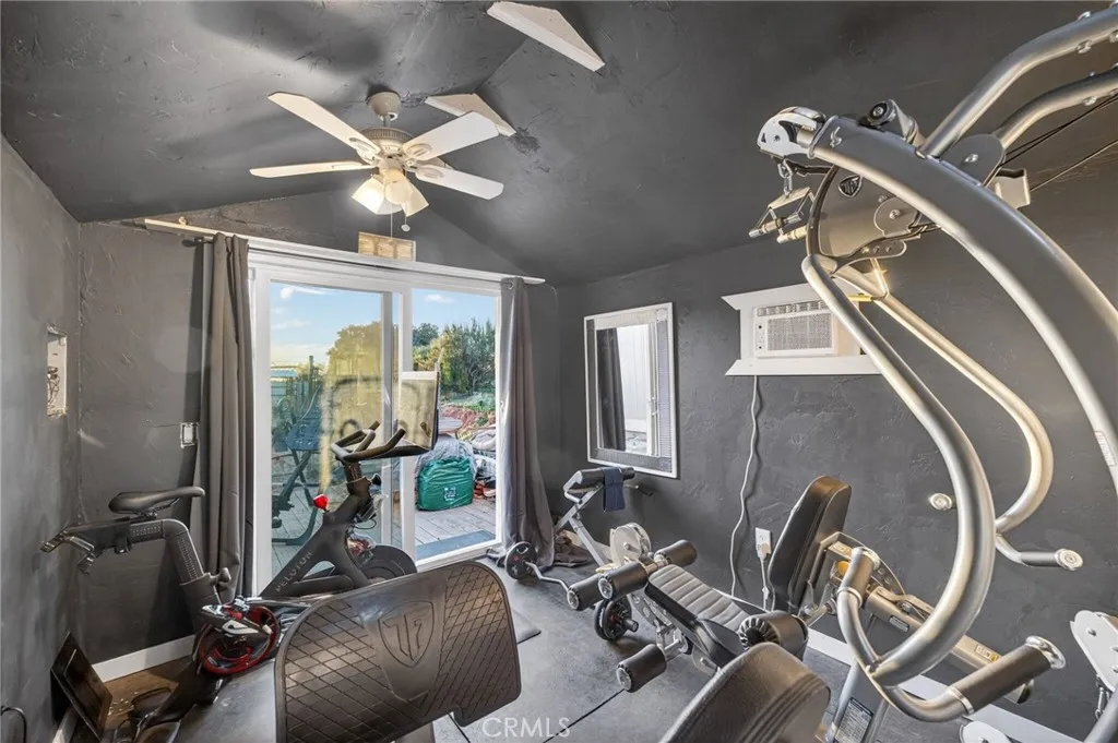https://cdn.realtyfeed.com/cdn/127/306671128/1cf3f0aaa4f7413771fc29670378e496.webp