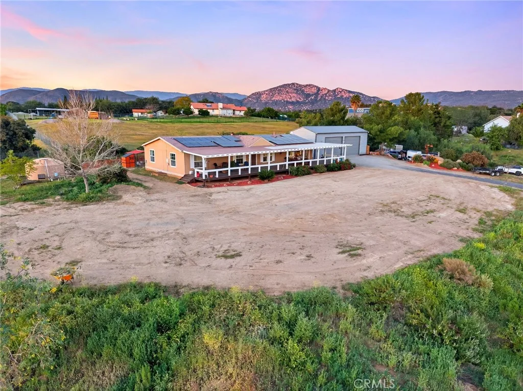 https://cdn.realtyfeed.com/cdn/127/306671128/2d19cd13fdc54e9092a48b05b7cb5a18.webp