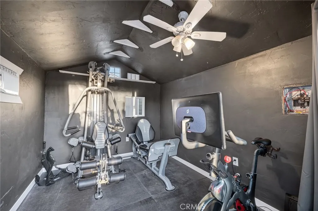 https://cdn.realtyfeed.com/cdn/127/306671128/45a3e6e03a0b2ca04fdb4431db0a52cd.webp