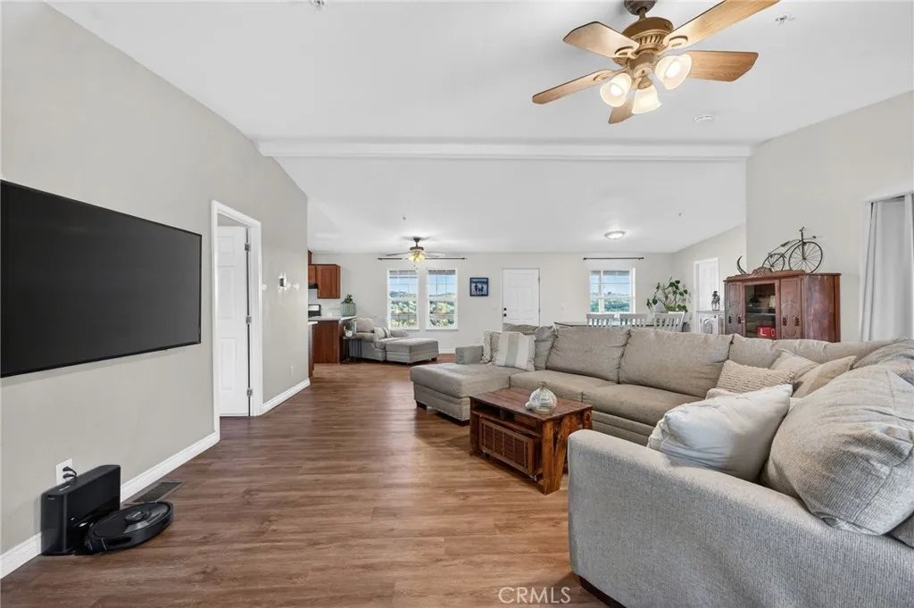 https://cdn.realtyfeed.com/cdn/127/306671128/8705c70cb328305eb30c06b9930b6e84.webp
