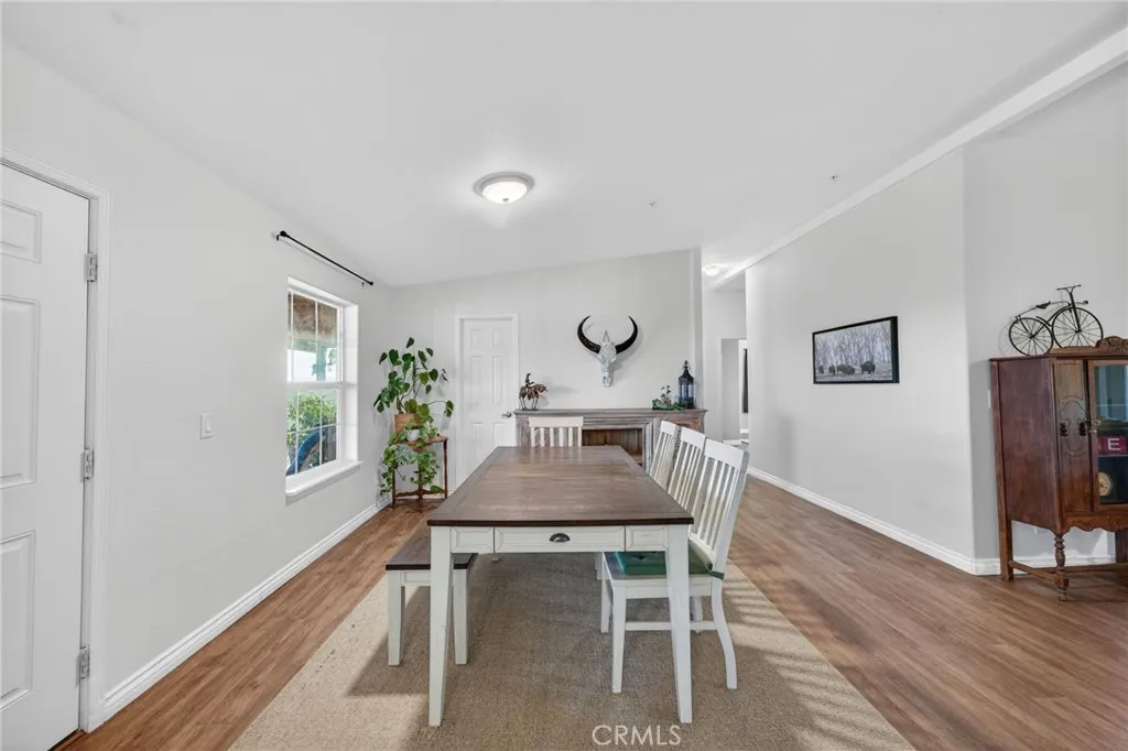 https://cdn.realtyfeed.com/cdn/127/306671128/af3ec11eafd9db4196ee38d080850c75.webp