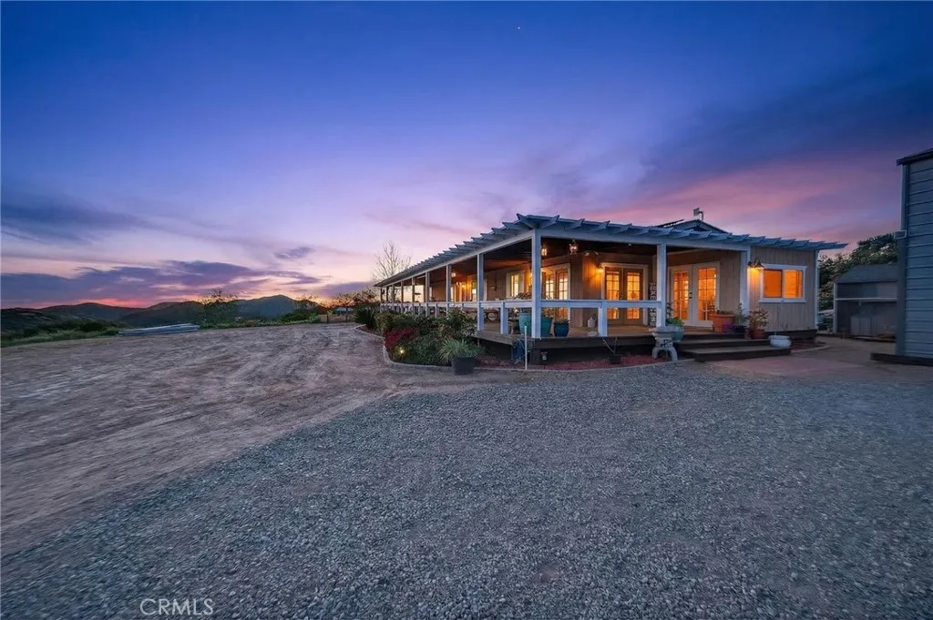 https://cdn.realtyfeed.com/cdn/127/306671128/dd6f825df12de18b068bd8cc269ff255.webp