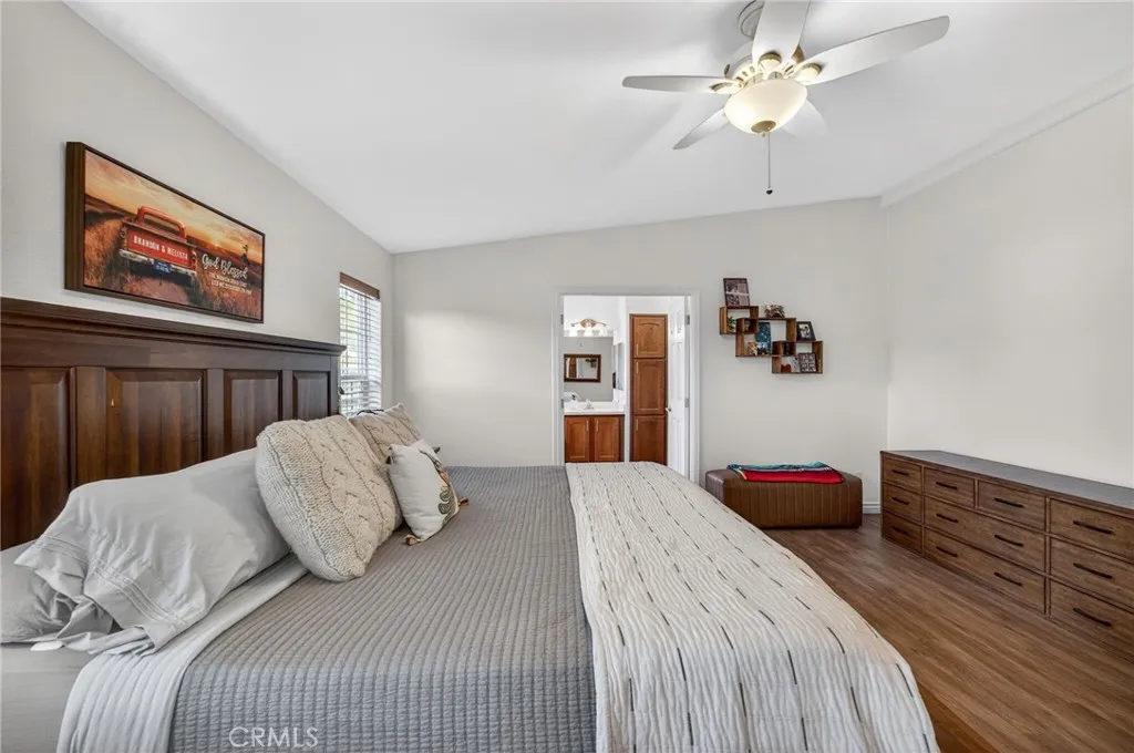 https://cdn.realtyfeed.com/cdn/127/306671128/de9c75caaefec1cdb04de747b140525b.webp