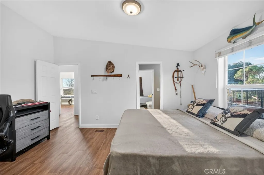 https://cdn.realtyfeed.com/cdn/127/306671128/ffa6343ab3bb40f8f4c3dc61d97f77e8.webp