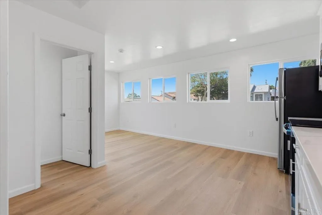 https://cdn.realtyfeed.com/cdn/127/306671152/6113580d491ac68d51a99d0838559868.webp