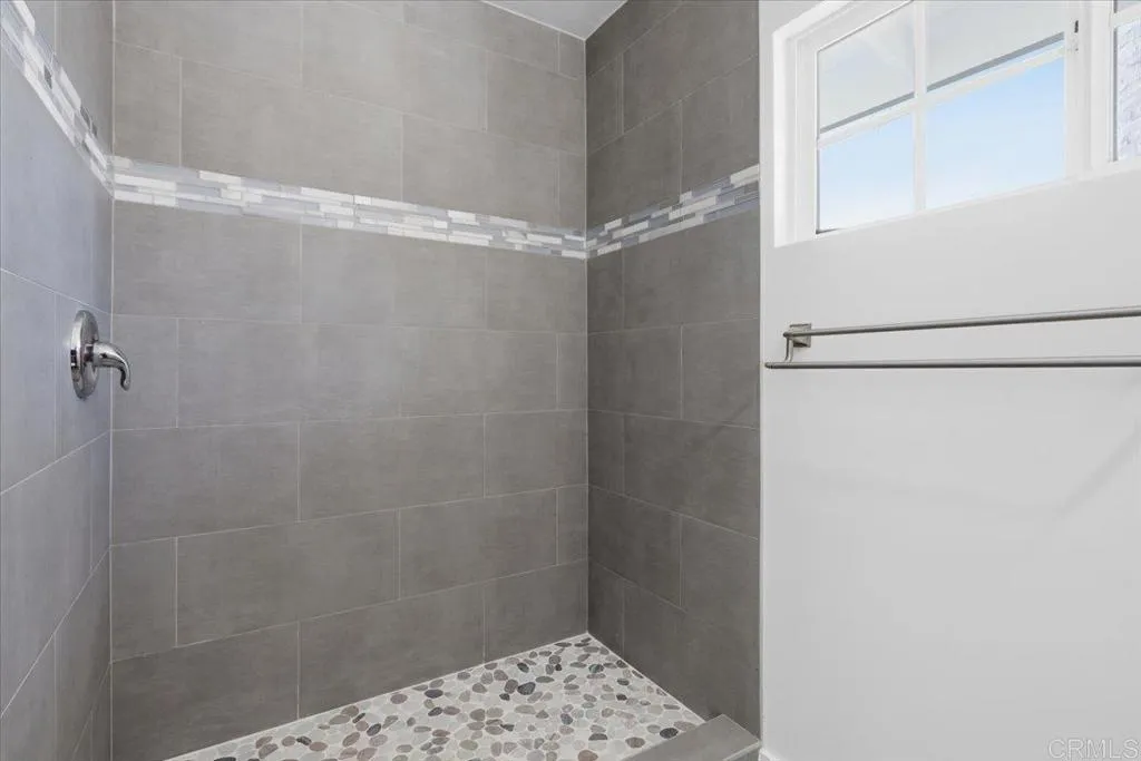 https://cdn.realtyfeed.com/cdn/127/306671152/a5444c95991b68f616ac95d6d64fb957.webp