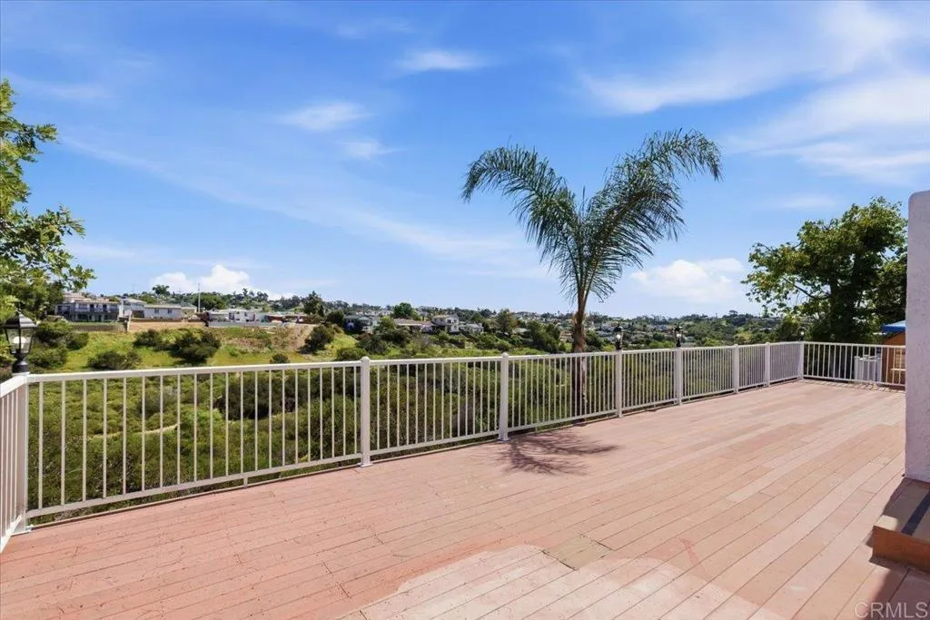 https://cdn.realtyfeed.com/cdn/127/306671152/f2622c8e7f7f828ae9cb27fd432e2050.webp
