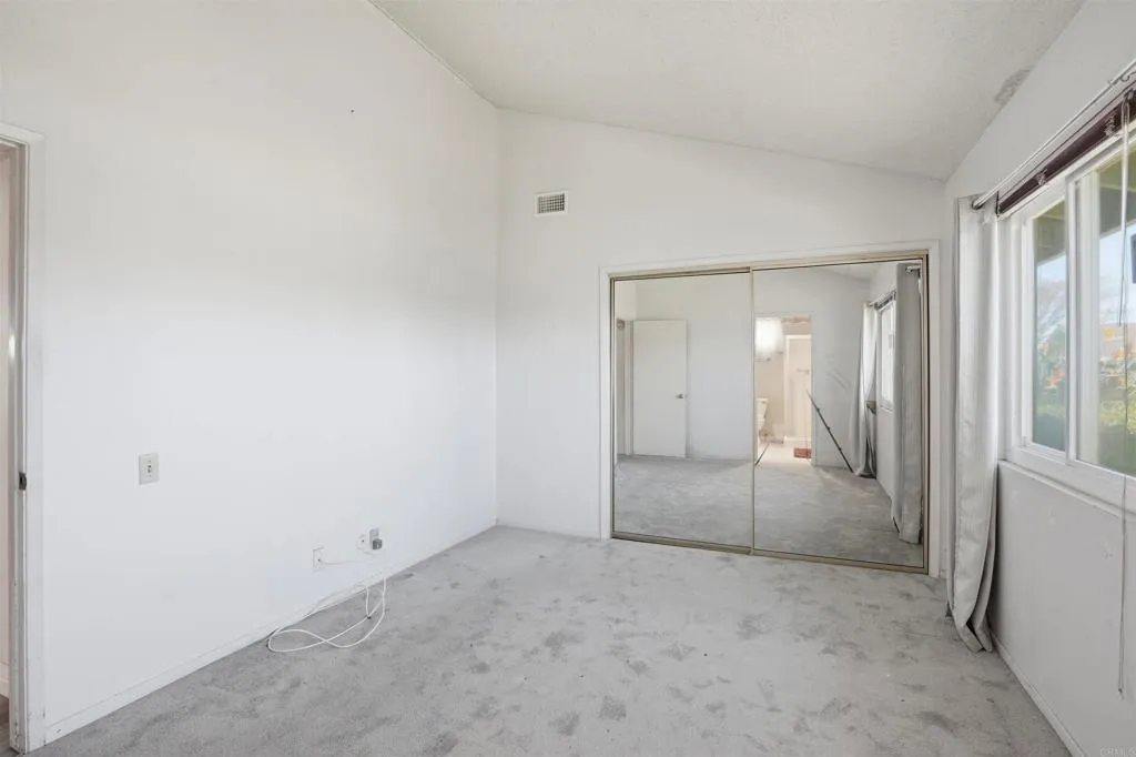 https://cdn.realtyfeed.com/cdn/127/306671191/3b4803227561252b53b89ad536602e83.webp