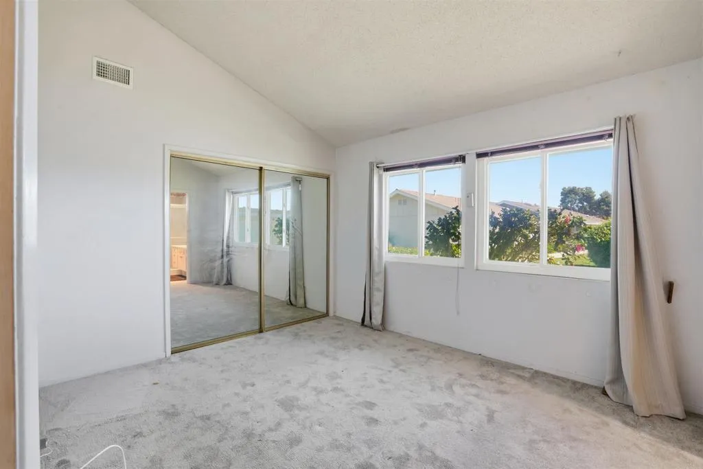 https://cdn.realtyfeed.com/cdn/127/306671191/6888e8ffed8033dd6086f6272b7293bf.webp