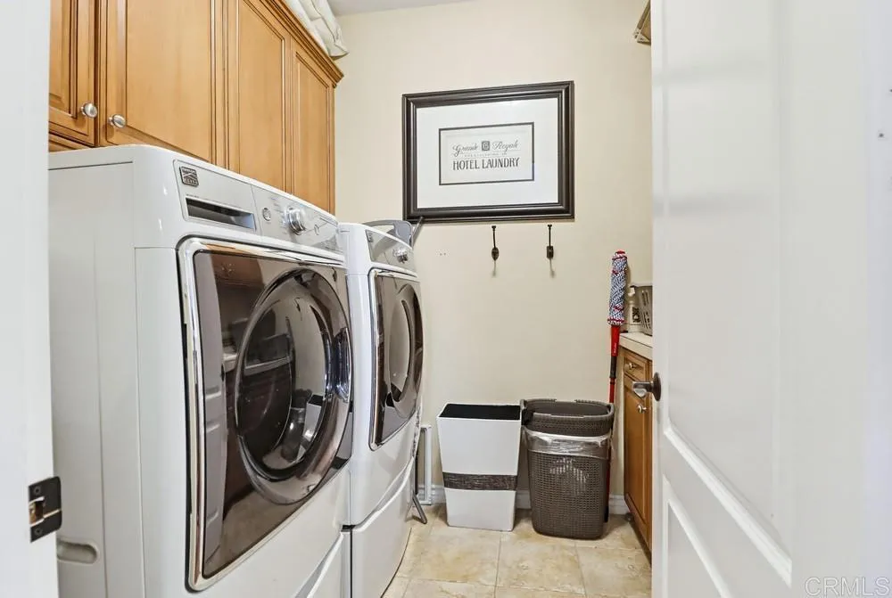 https://cdn.realtyfeed.com/cdn/127/306671213/0b9803db66183231d739795ffb5dd9d0.webp