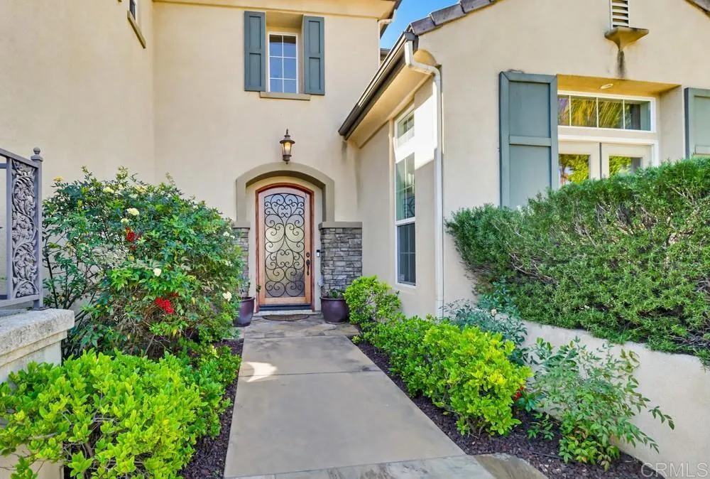 https://cdn.realtyfeed.com/cdn/127/306671213/3edf692763e8fd2ff7610ca32fb0b813.webp