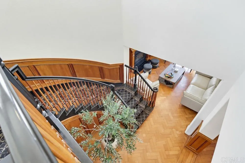 https://cdn.realtyfeed.com/cdn/127/306671213/643de0fc1542762df9d3c085bab2c63d.webp