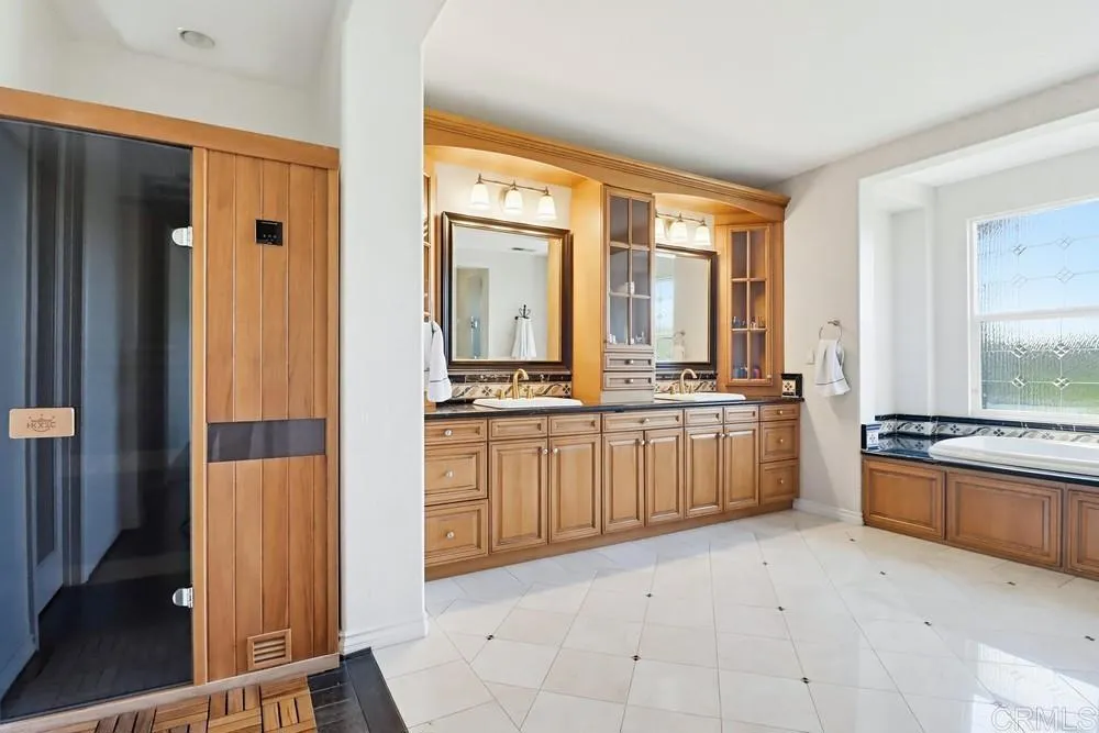https://cdn.realtyfeed.com/cdn/127/306671213/78027679ced95b3cf1aaabc0a6bd6362.webp