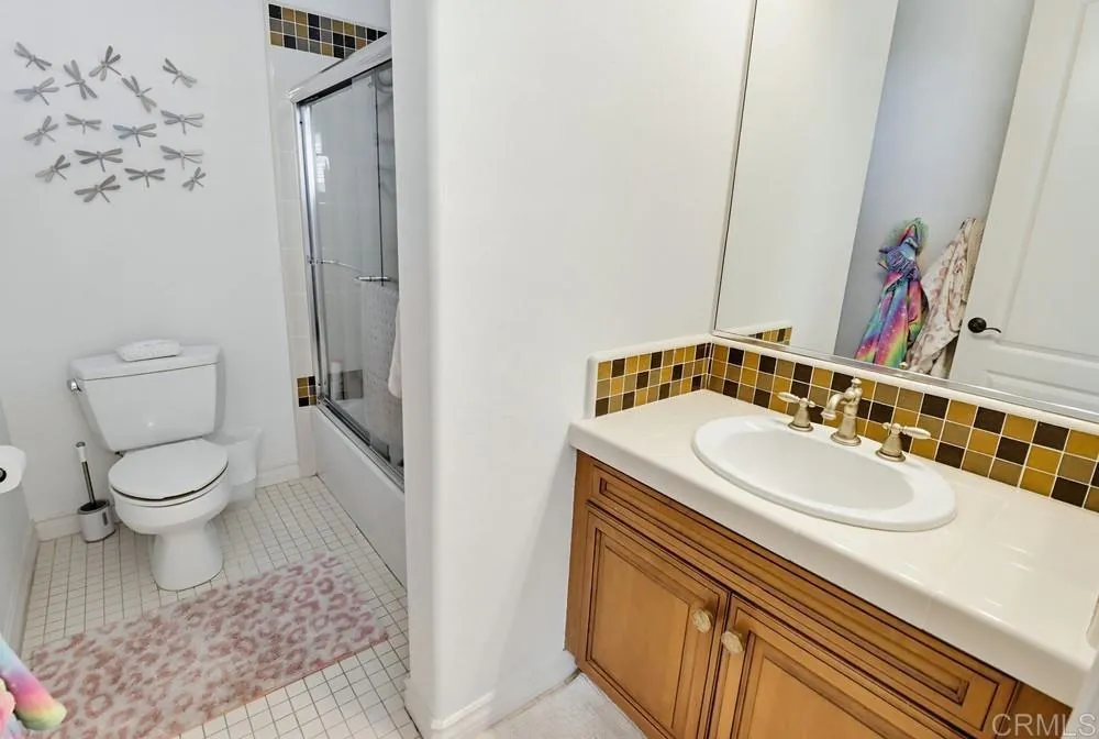 https://cdn.realtyfeed.com/cdn/127/306671213/a259e5c784b66b1b5d280c164a1e8202.webp