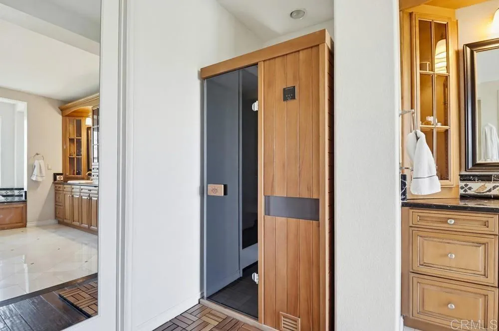 https://cdn.realtyfeed.com/cdn/127/306671213/a9ac4e98ab90f97e9aa539127cb56aa1.webp