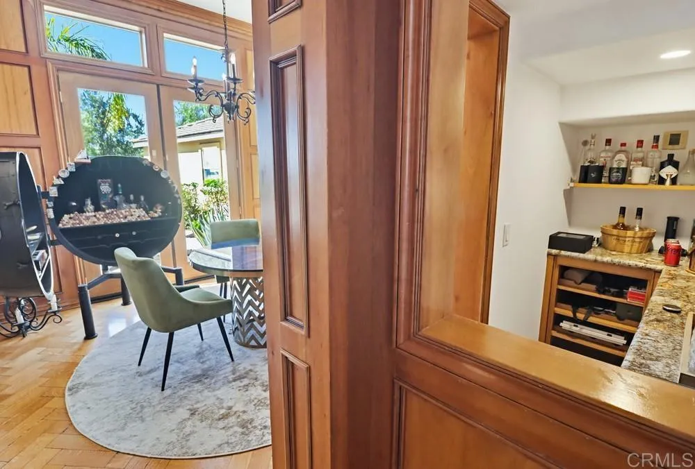 https://cdn.realtyfeed.com/cdn/127/306671213/caafc5a64e1fb784d13d771eb45ad9ee.webp