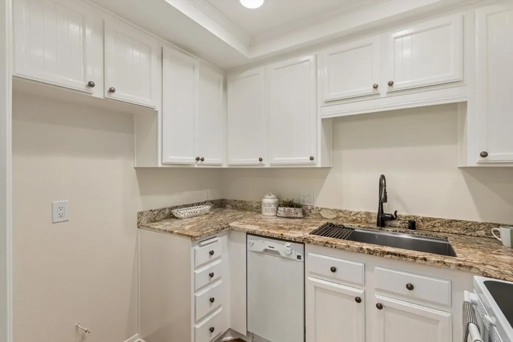 Photo #9: NDP2602645 Listing: Photo #9