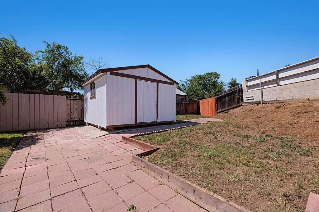 https://cdn.realtyfeed.com/cdn/127/306671244/02b920821b0c6819553d665bbed1d677.webp