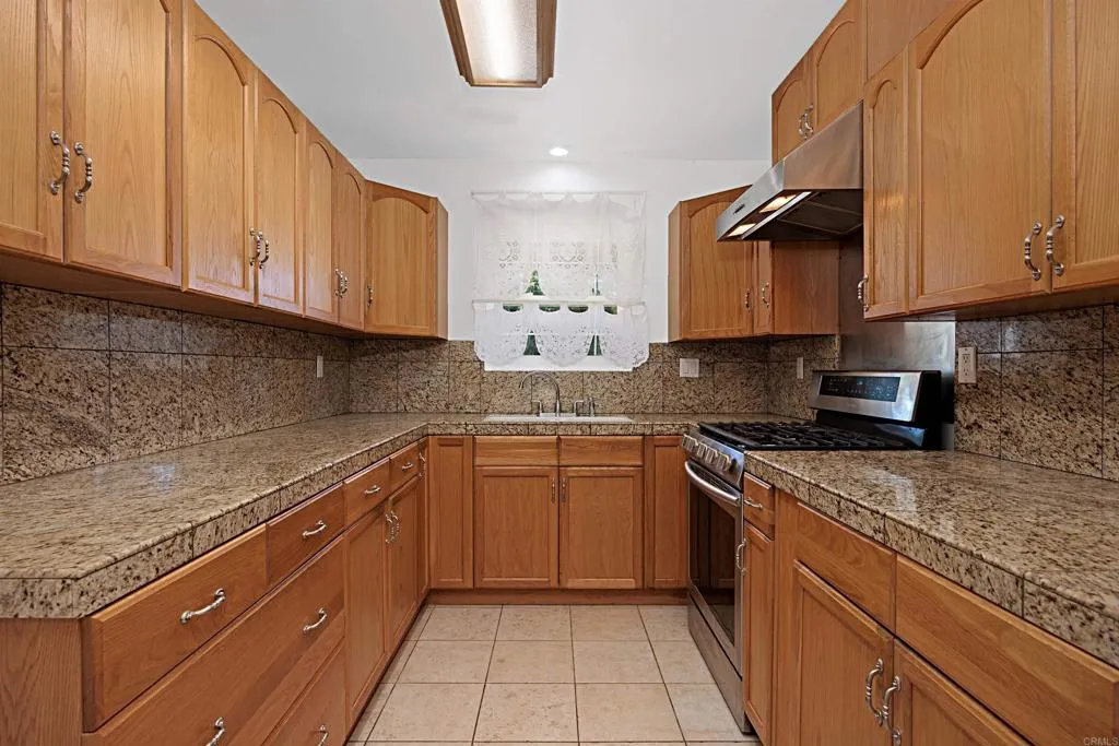 https://cdn.realtyfeed.com/cdn/127/306671244/2cd4d0572787a1ba176e676e15732ed8.webp