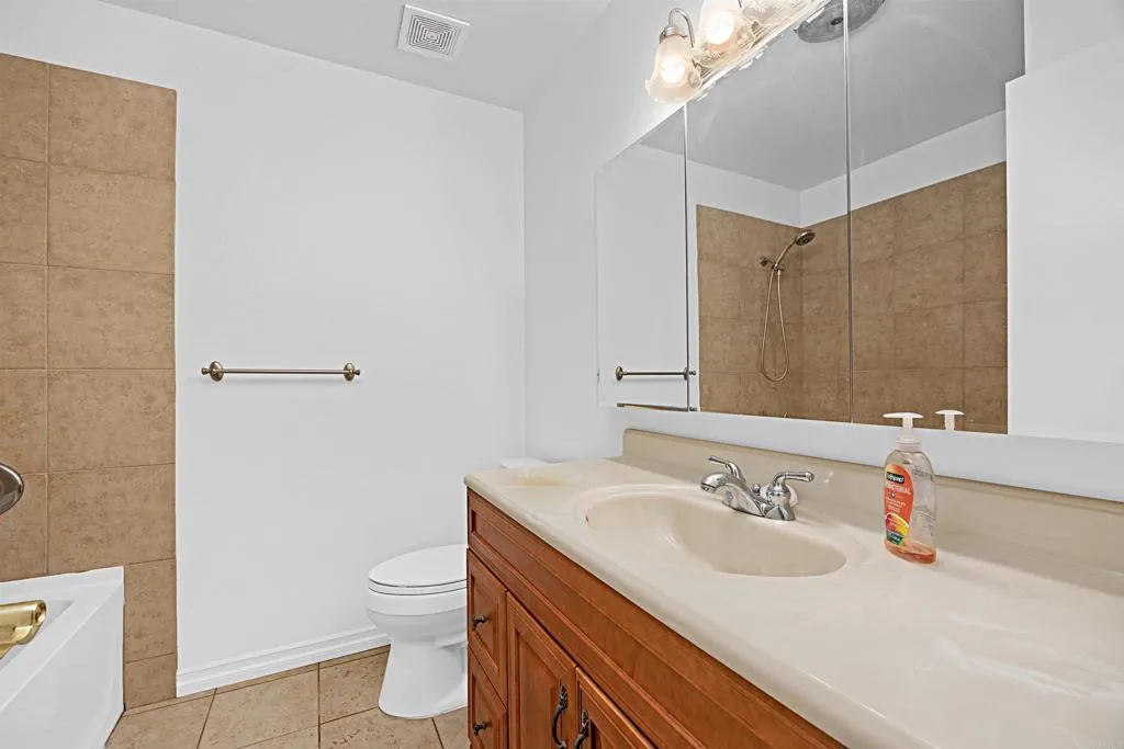 https://cdn.realtyfeed.com/cdn/127/306671244/4b47e056da546f9c13f9288abc6f284e.webp