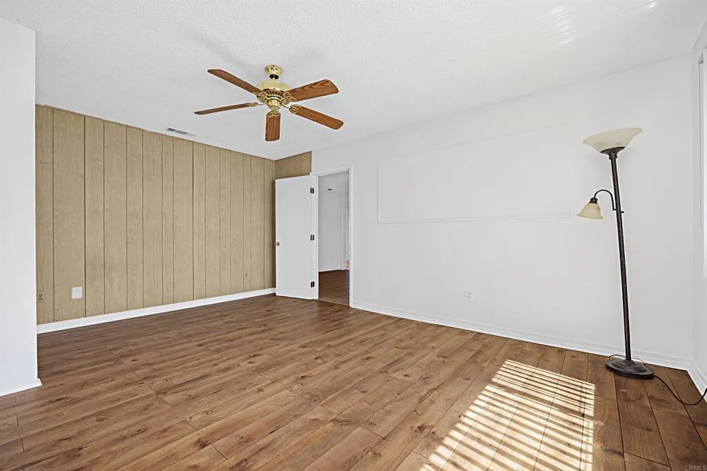 https://cdn.realtyfeed.com/cdn/127/306671244/5a7d171e9e32a36d5b46c998cacca10f.webp
