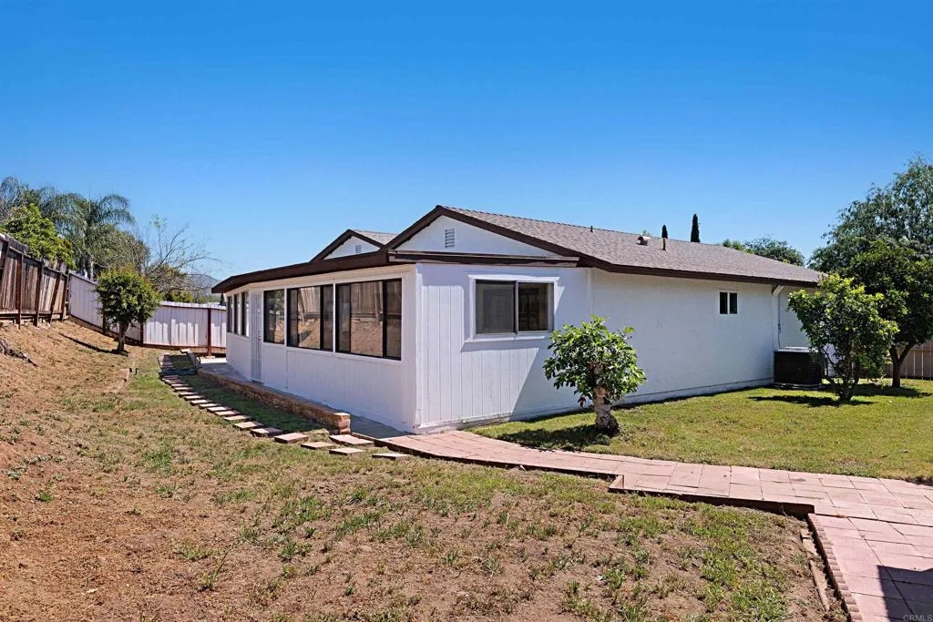https://cdn.realtyfeed.com/cdn/127/306671244/ad299f0855405e160822e8f470204467.webp