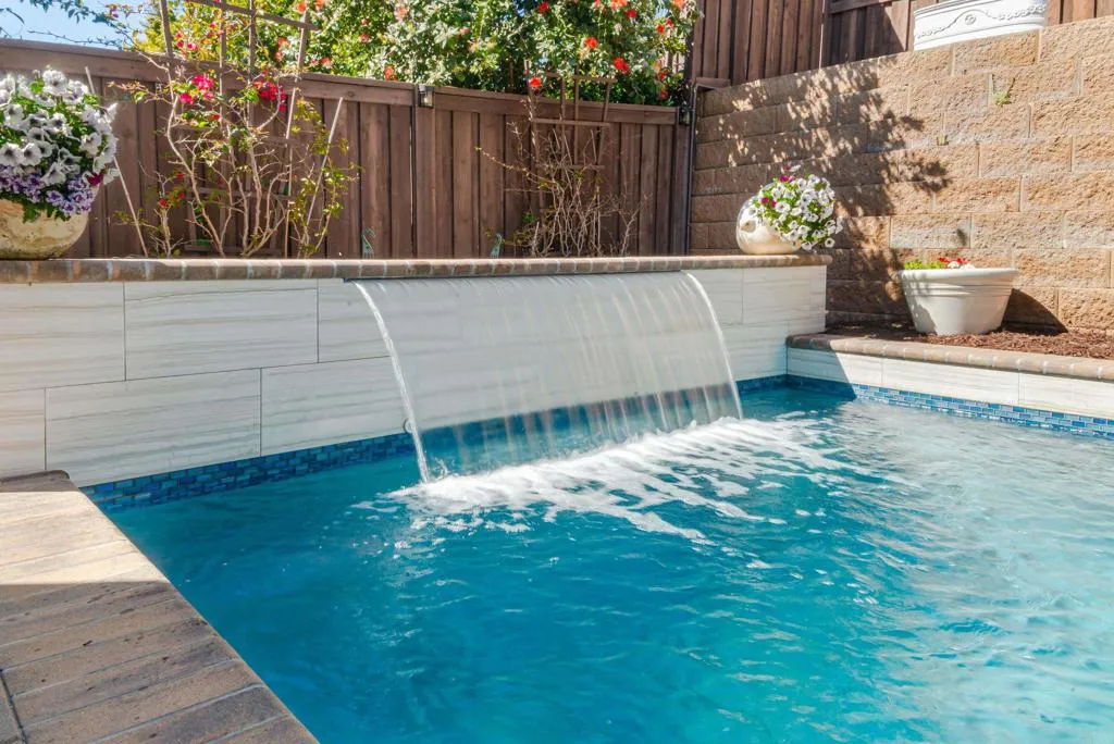 https://cdn.realtyfeed.com/cdn/127/306671269/b32272551f4806a6fe13ae05f8ceab72.webp