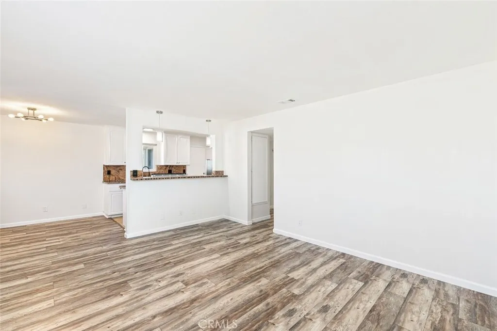 https://cdn.realtyfeed.com/cdn/127/306671270/29eba1c6b45013232a607beb1f72ba39.webp