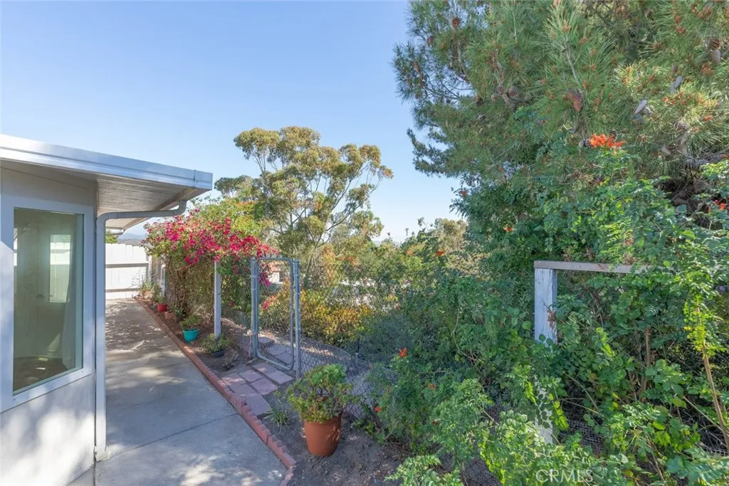 Photo #32: SW26056875 Listing: Photo #32