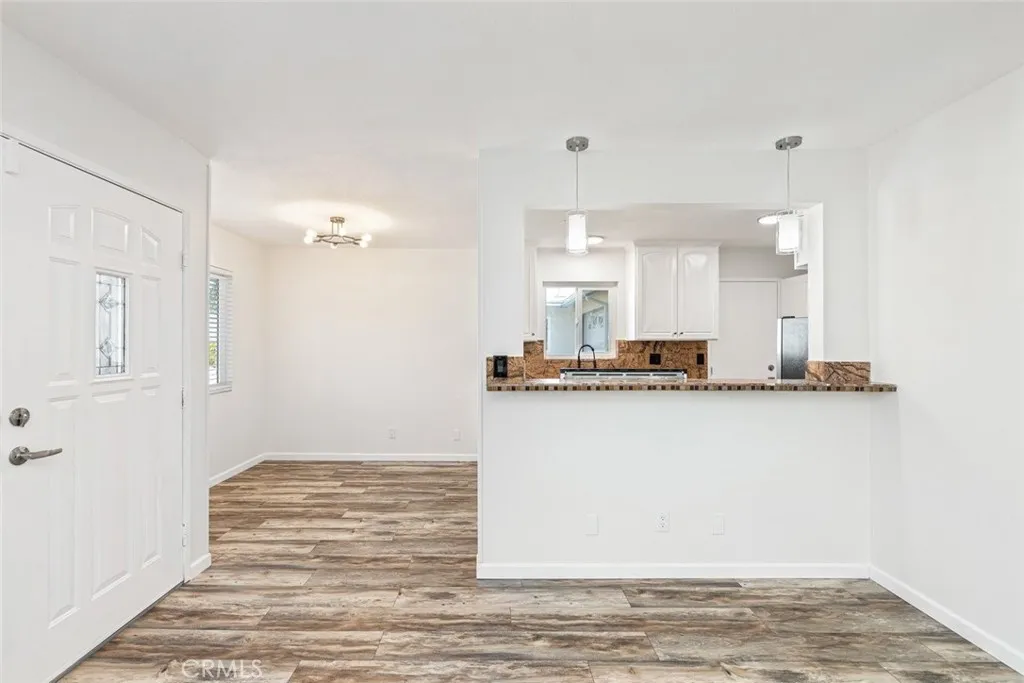 https://cdn.realtyfeed.com/cdn/127/306671270/b3a24711e1e986d3f92befa9006d2f8c.webp