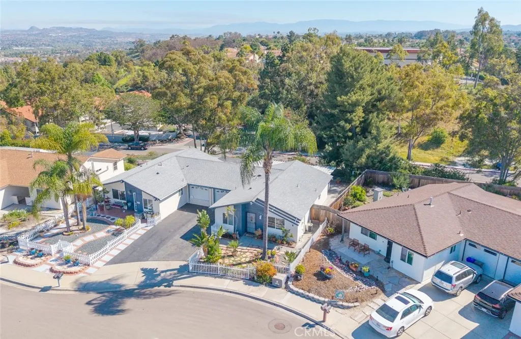 https://cdn.realtyfeed.com/cdn/127/306671270/fe92e400f63461ed5da7b452a2a72752.webp